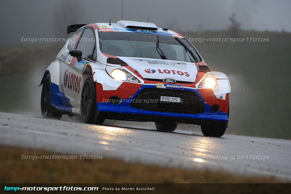 Sonntag - Martin Butschell - 140105-Jaenner-17-MB-5029