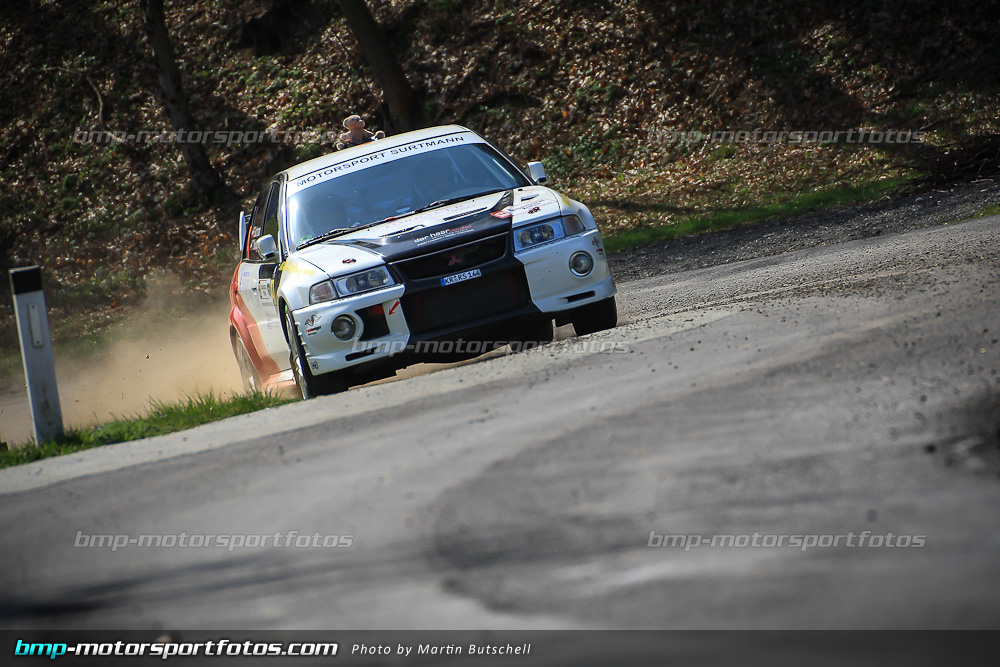 Samstag - SP 9 - 140322-Reben-09-MB-2975