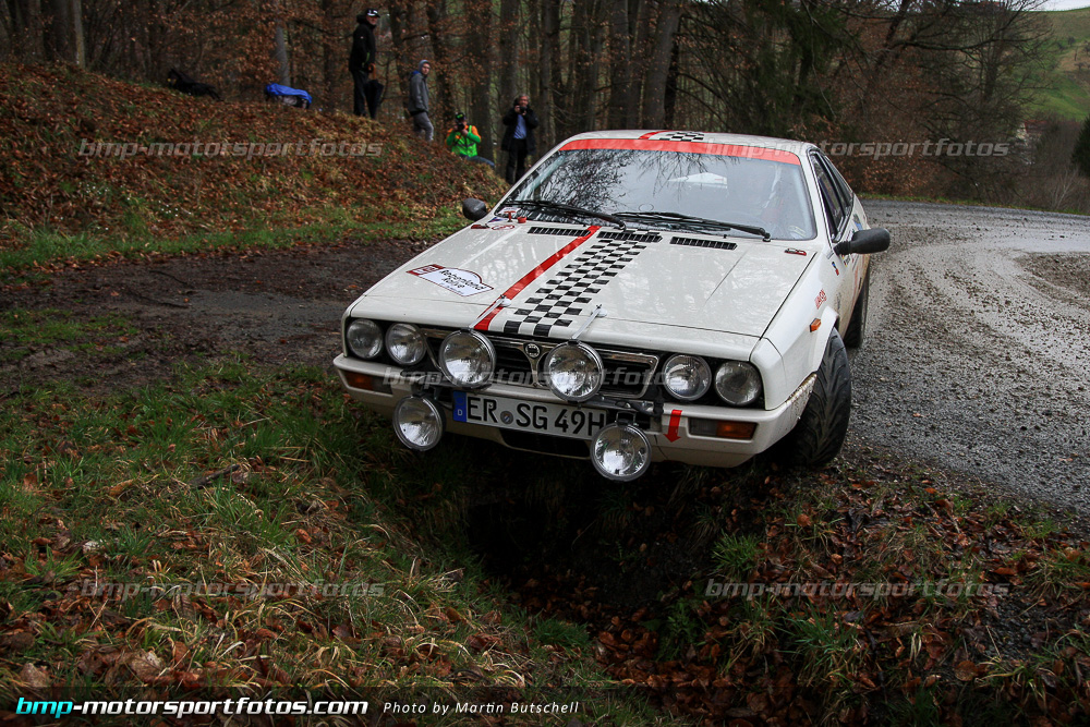 Martin Butschell - Freitag - 150327-Reben-01-MB-0031
