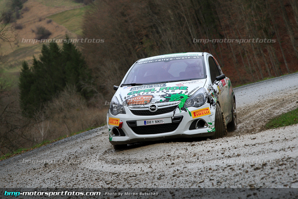 Martin Butschell - Freitag - 150327-Reben-01-MB-9762
