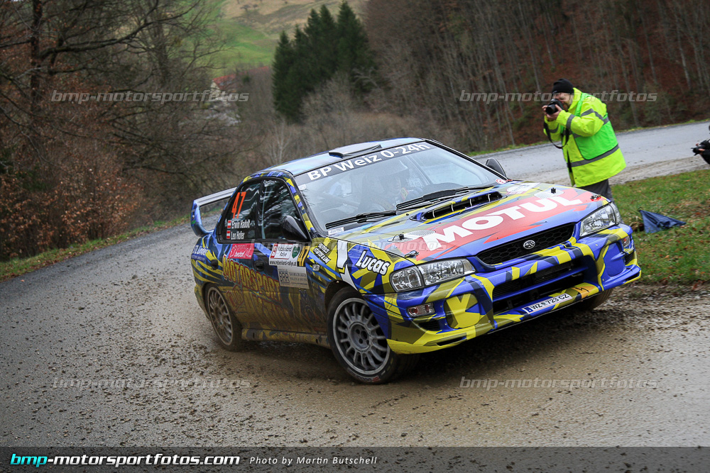 Martin Butschell - Freitag - 150327-Reben-01-MB-9913