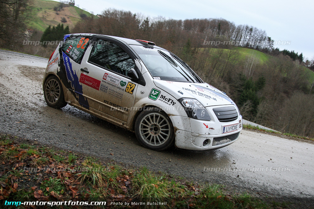Martin Butschell - Freitag - 150327-Reben-01-MB-9963
