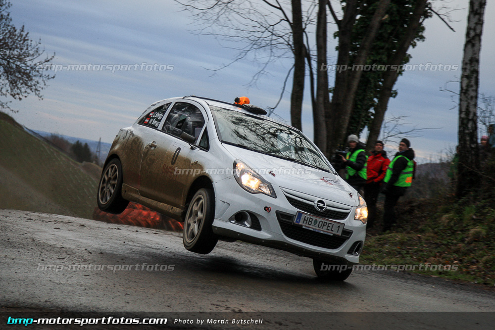 Martin Butschell - Freitag - 150327-Reben-03-MB-0077