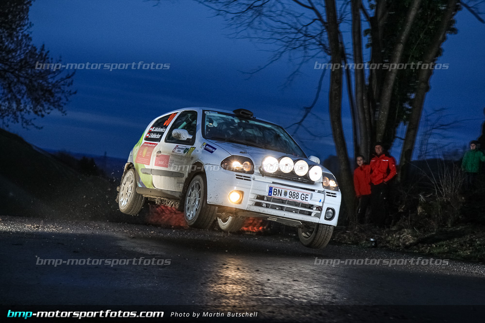 Martin Butschell - Freitag - 150327-Reben-03-MB-0193