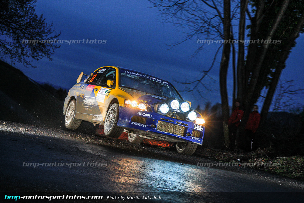 Martin Butschell - Freitag - 150327-Reben-03-MB-0226