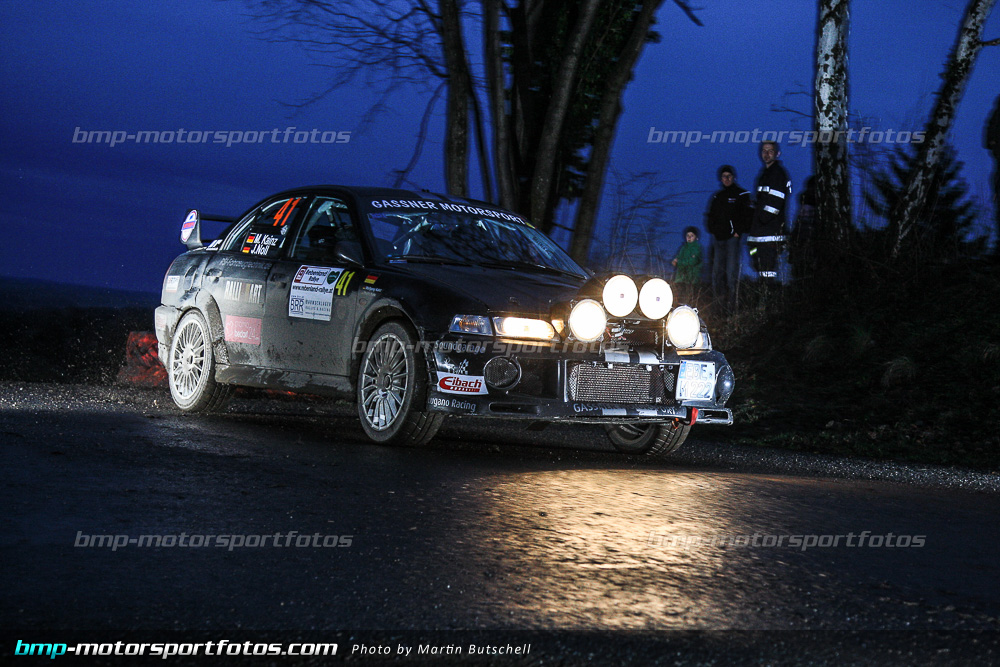Martin Butschell - Freitag - 150327-Reben-03-MB-0240