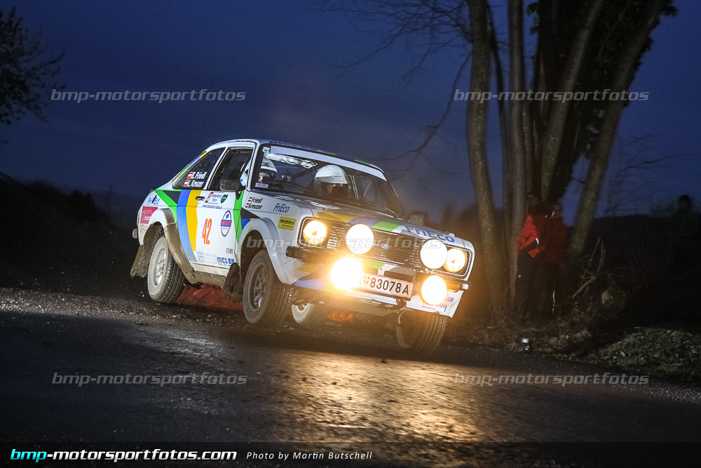Martin Butschell - Freitag - 150327-Reben-03-MB-0243