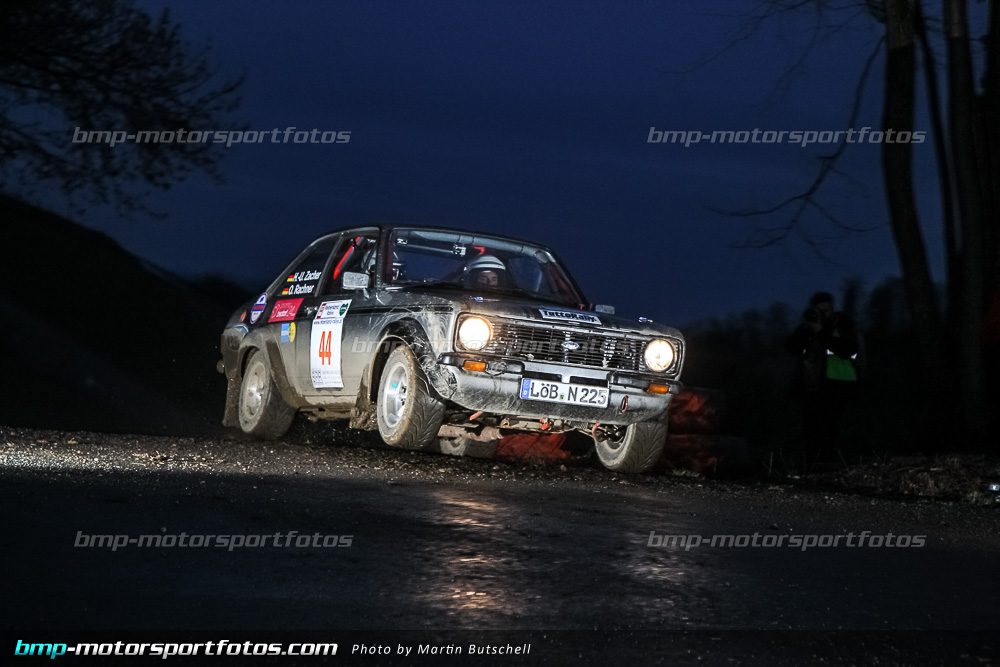 Martin Butschell - Freitag - 150327-Reben-03-MB-0247