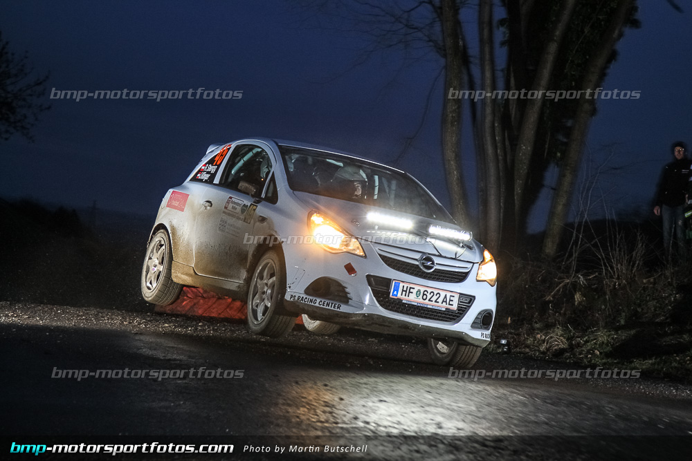 Martin Butschell - Freitag - 150327-Reben-03-MB-0257