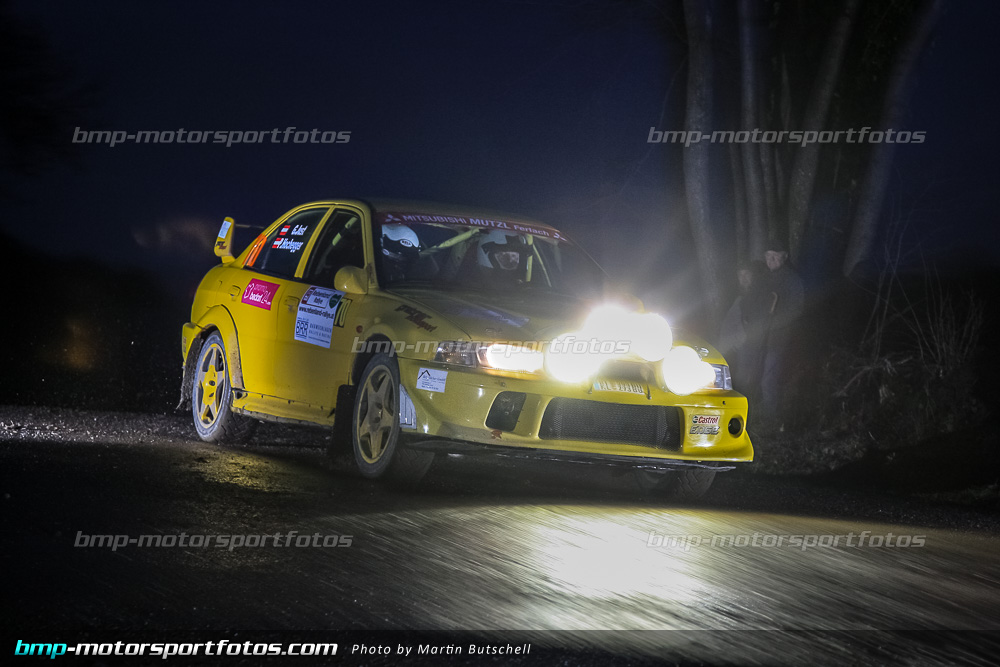 Martin Butschell - Freitag - 150327-Reben-03-MB-0305