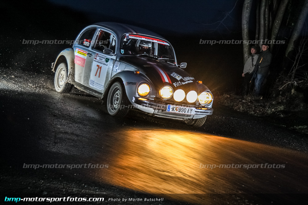 Martin Butschell - Freitag - 150327-Reben-03-MB-0308