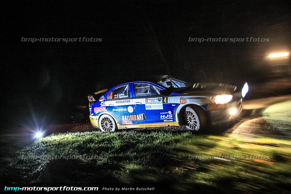 Martin Butschell - Freitag - 150327-Reben-05-MB-0346