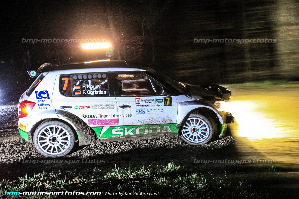 Martin Butschell - Freitag - 150327-Reben-05-MB-0363