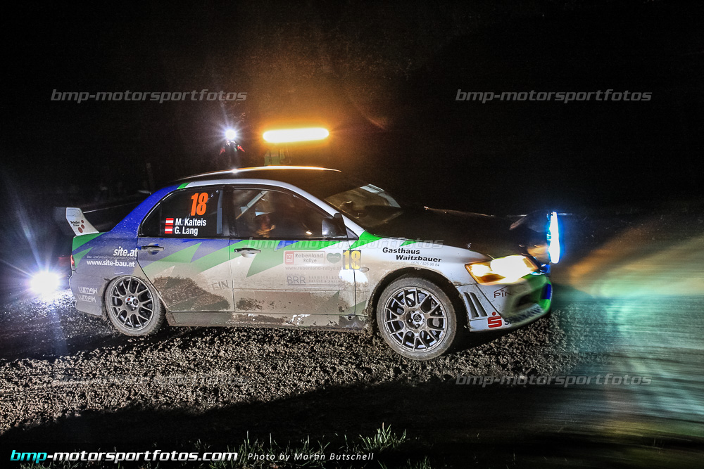 Martin Butschell - Freitag - 150327-Reben-05-MB-0395
