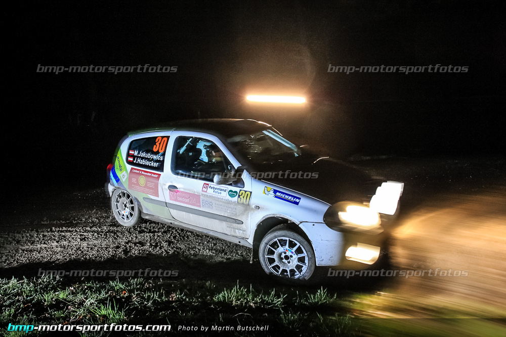 Martin Butschell - Freitag - 150327-Reben-05-MB-0440
