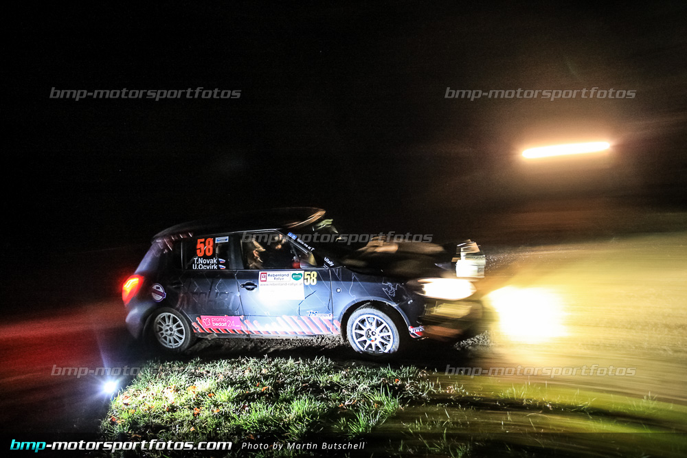 Martin Butschell - Freitag - 150327-Reben-05-MB-0452