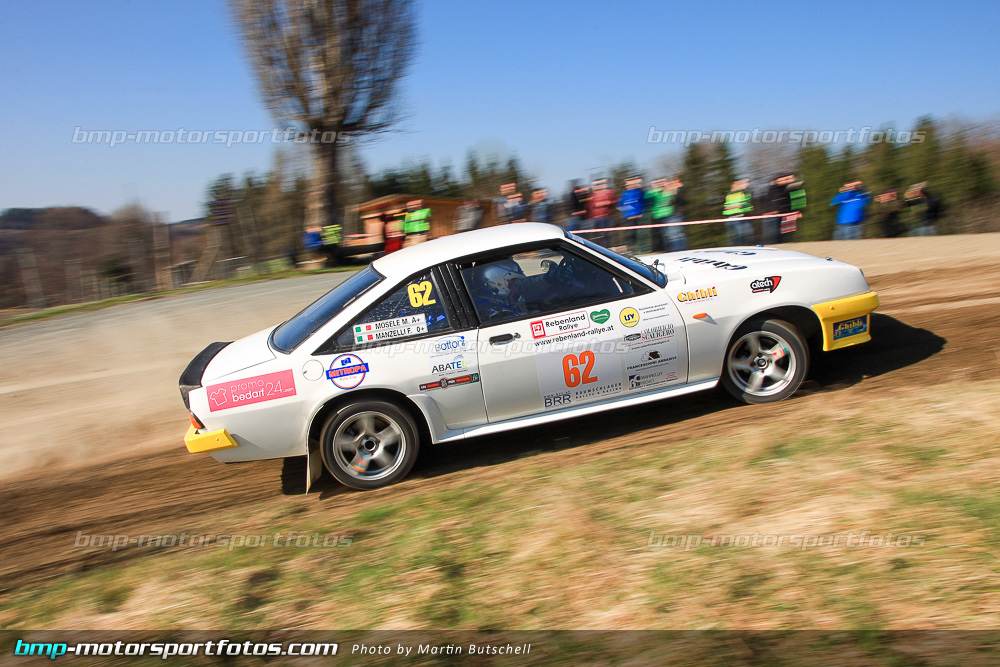 Martin Butschell - Samstag - 150328-Reben-10-MB-1533