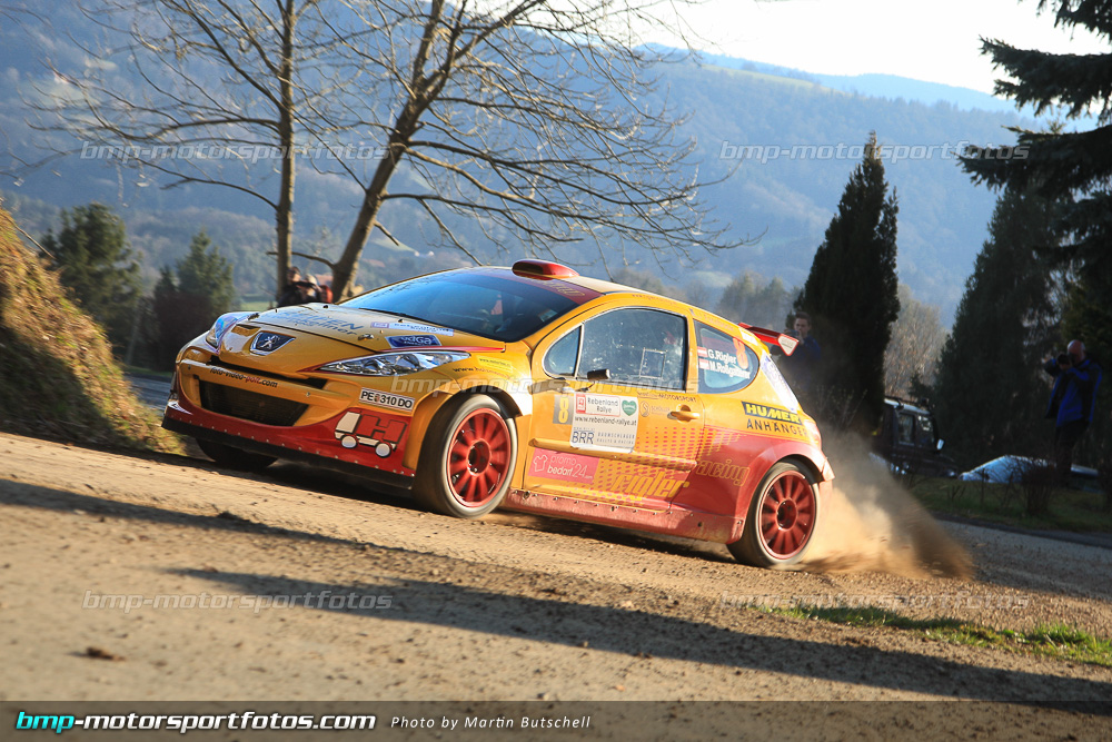 Martin Butschell - Samstag - 150328-Reben-12-MB-1786