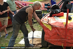 130908-Crash-01-MB-9813