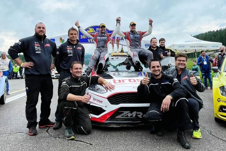 Die siegreiche Mannschaft nach der Rally Velenje (2)