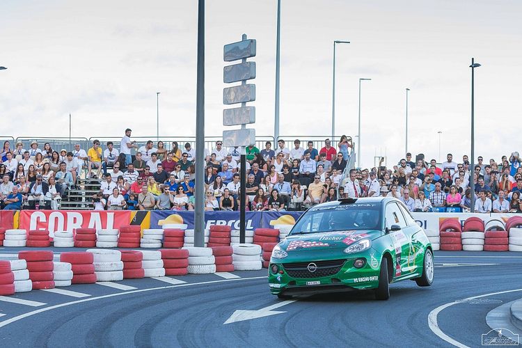 Stengg-Action-Madeira